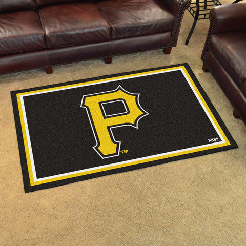 MLB - Pittsburgh Pirates 4x6 Rug