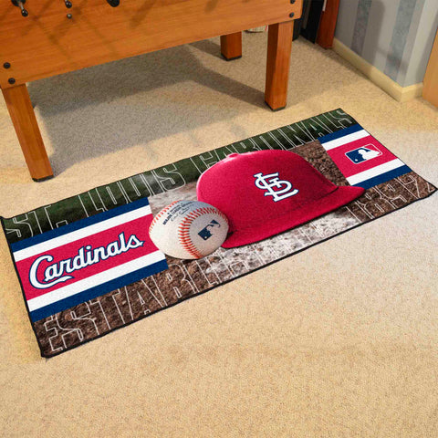 MLB - St. Louis Cardinals Baseball Runner