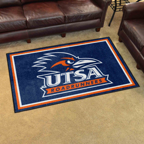 University of Texas at San Ant 4x6 Rug