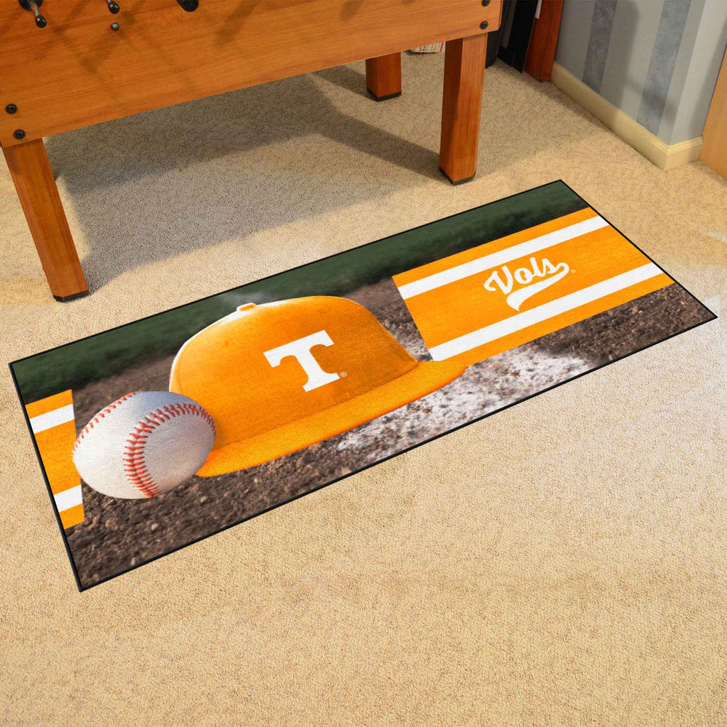 University of Tennessee Baseball Runner