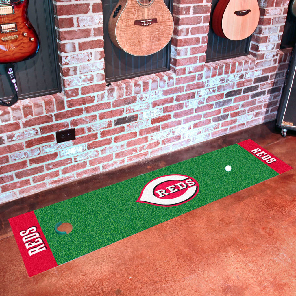 MLB - Cincinnati Reds Putting Green Mat