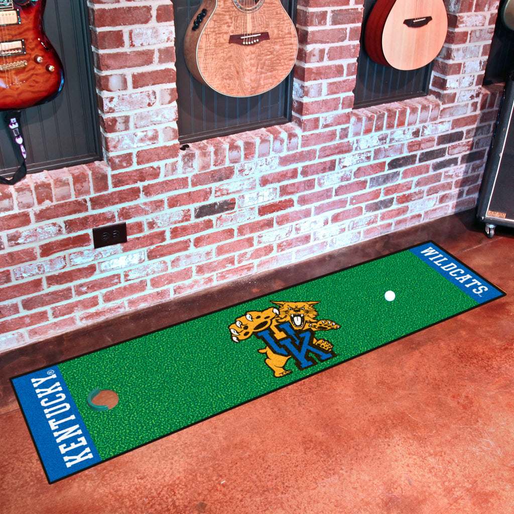 University of Kentucky Putting Green Mat