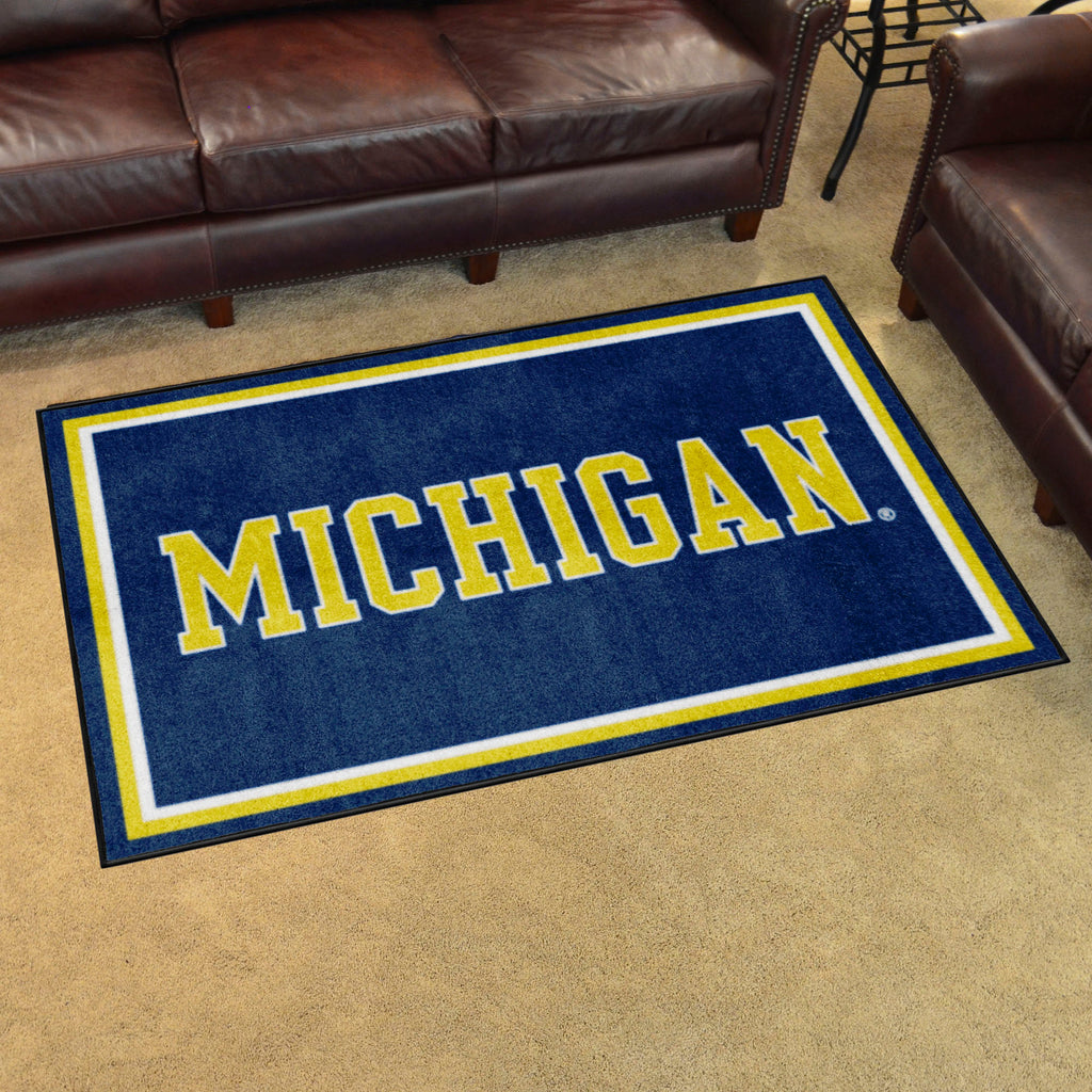 University of Michigan 4x6 Rug